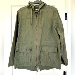 Maurice’s Jacket. Size XL. Army Green.